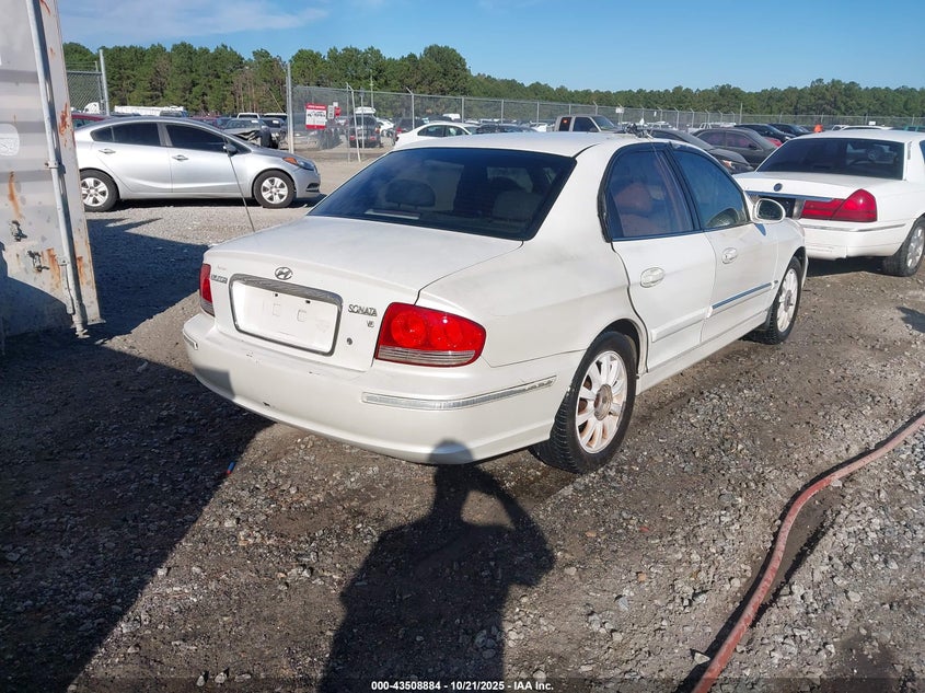 KMHWF35H53A855568 2003 HYUNDAI SONATA photo no. 4