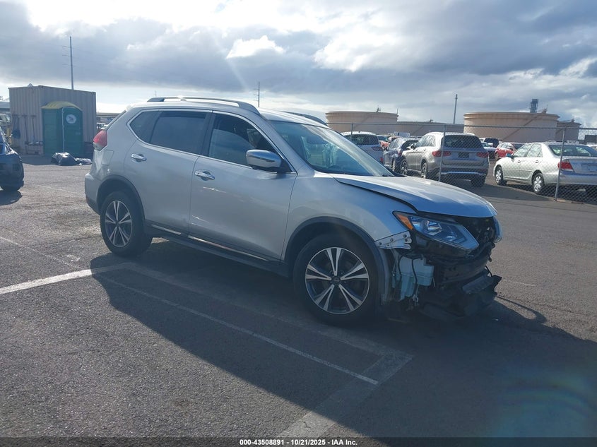 NISSAN ROGUE SL