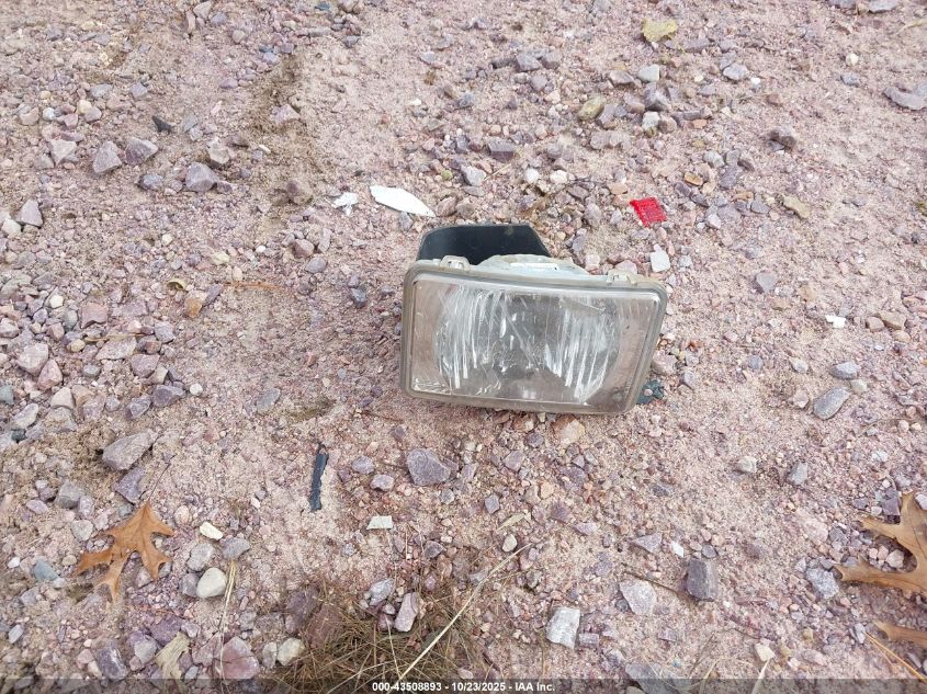 2005 GMC Canyon Sle VIN: 1GTDT136958166914 Lot: 43508893