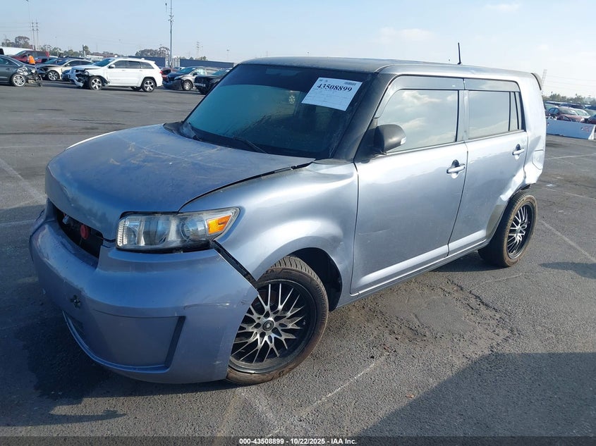 JTLZE4FE3A1109216 2010 SCION XB photo no. 2