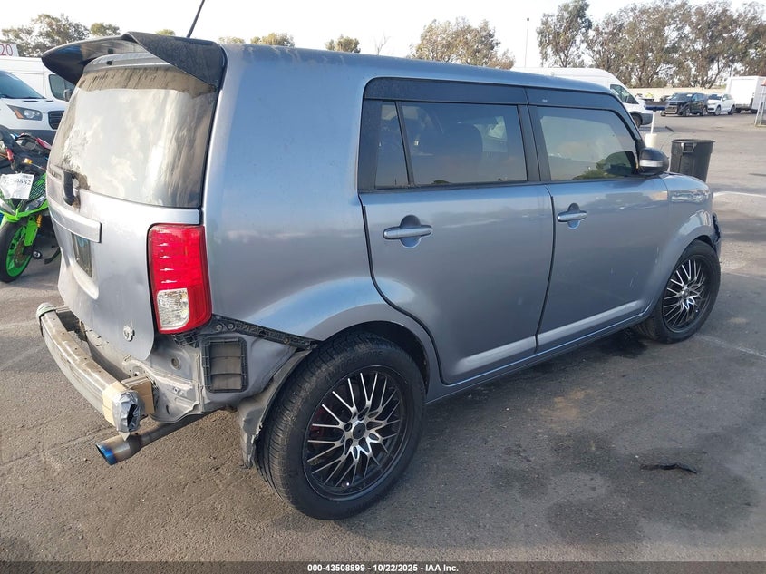 JTLZE4FE3A1109216 2010 SCION XB photo no. 4