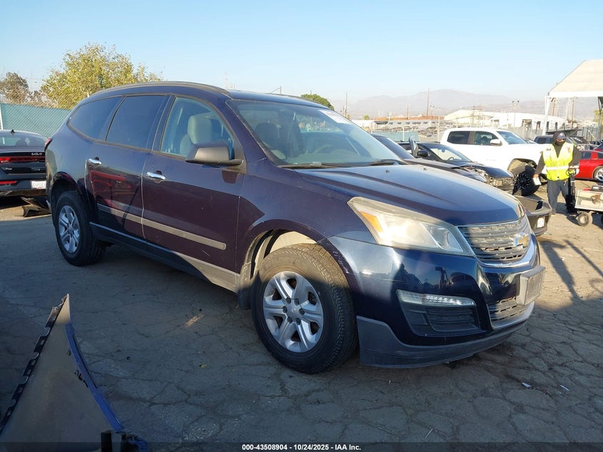 CHEVROLET TRAVERSE LS