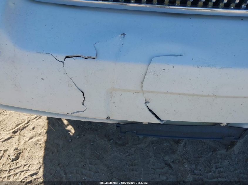 2004 Mercury Grand Marquis Ls VIN: 2MEFM75W04X614265 Lot: 43508936