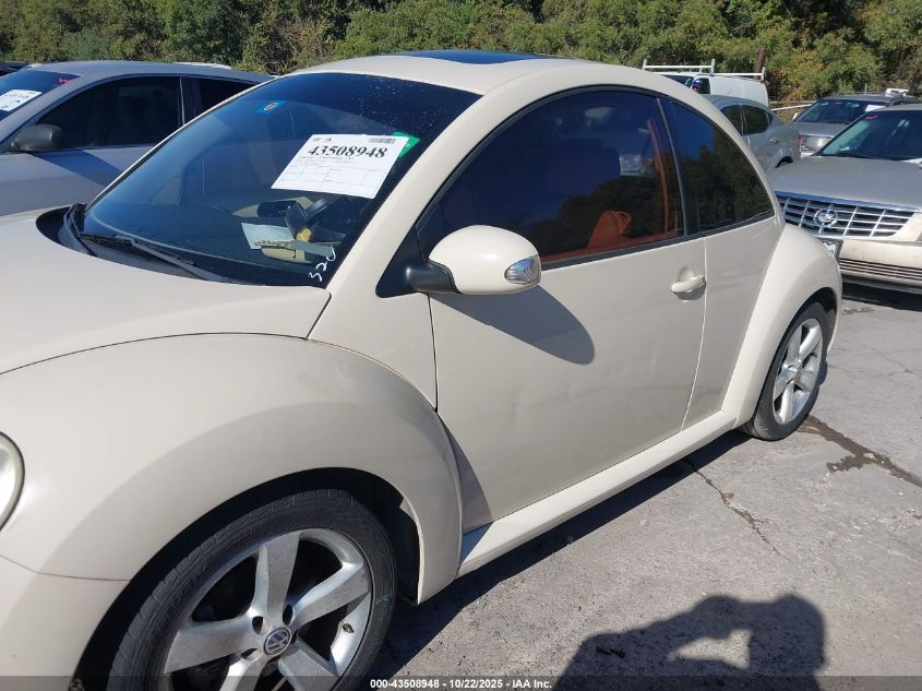 2006 Volkswagen New Beetle 2.5 VIN: 3VWSW31CX6M401205 Lot: 43508948