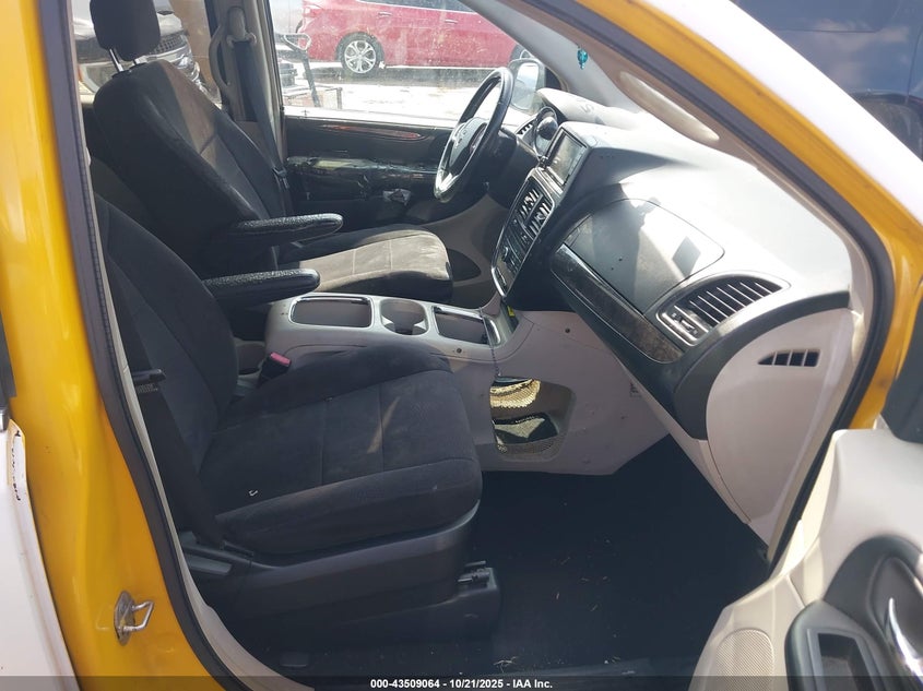 2D4RN5DG2BR651333 2011 DODGE CARAVAN photo no. 5