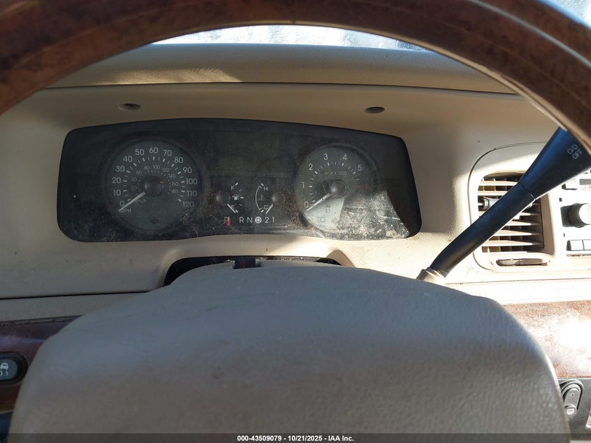 2MEHM75V46X618256 2006 MERCURY GRAND MARQUIS photo no. 7