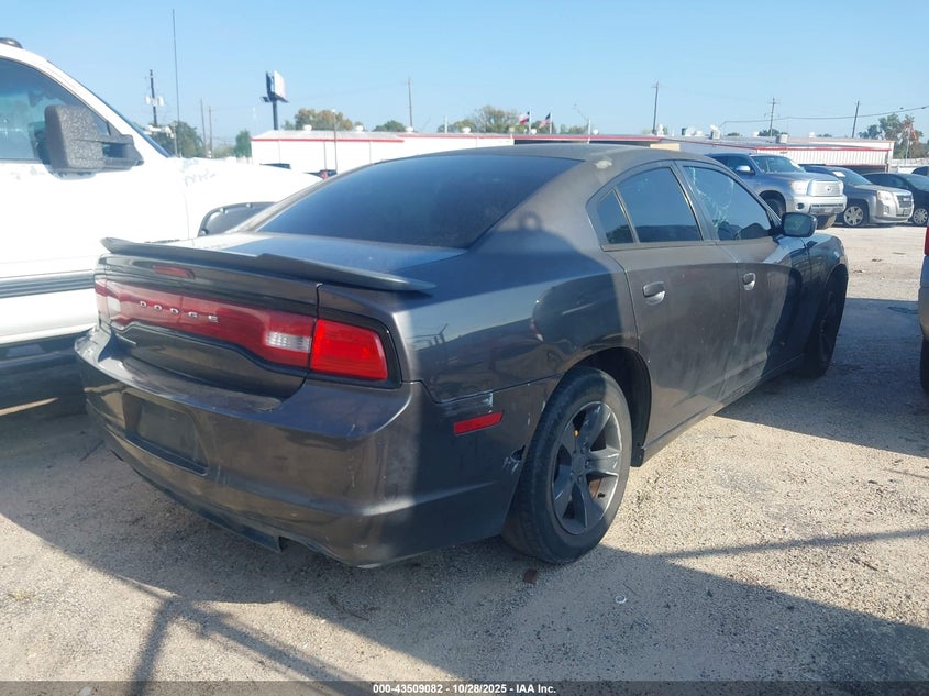 Vin: 2c3cdxbg2eh274960, lot: 44004059, dodge charger se 20144