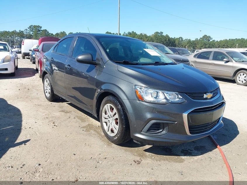 CHEVROLET SONIC LS AUTO