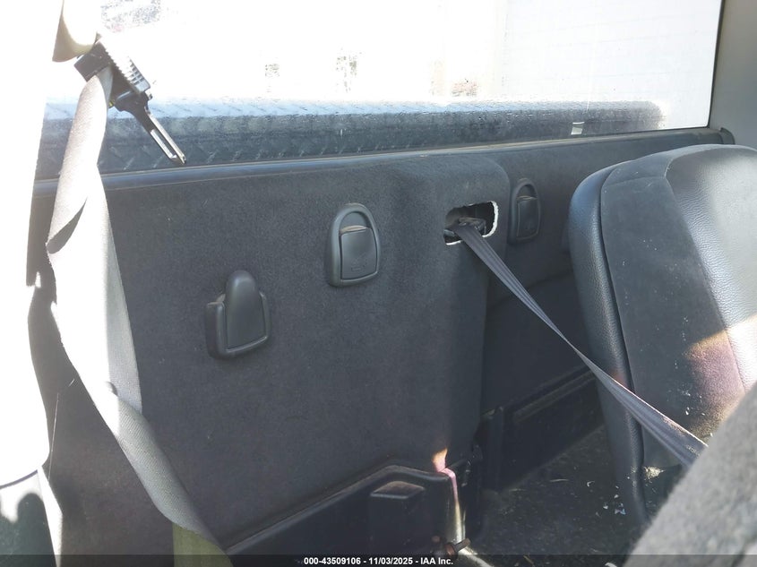 2002 Dodge Ram 1500 St VIN: 1D7HA16K52J260573 Lot: 43509106