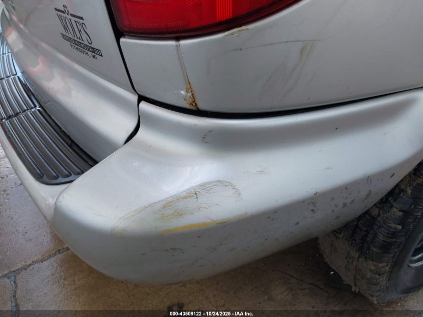 2005 Chrysler Town & Country VIN: 1C4GP45R15B308542 Lot: 43509122