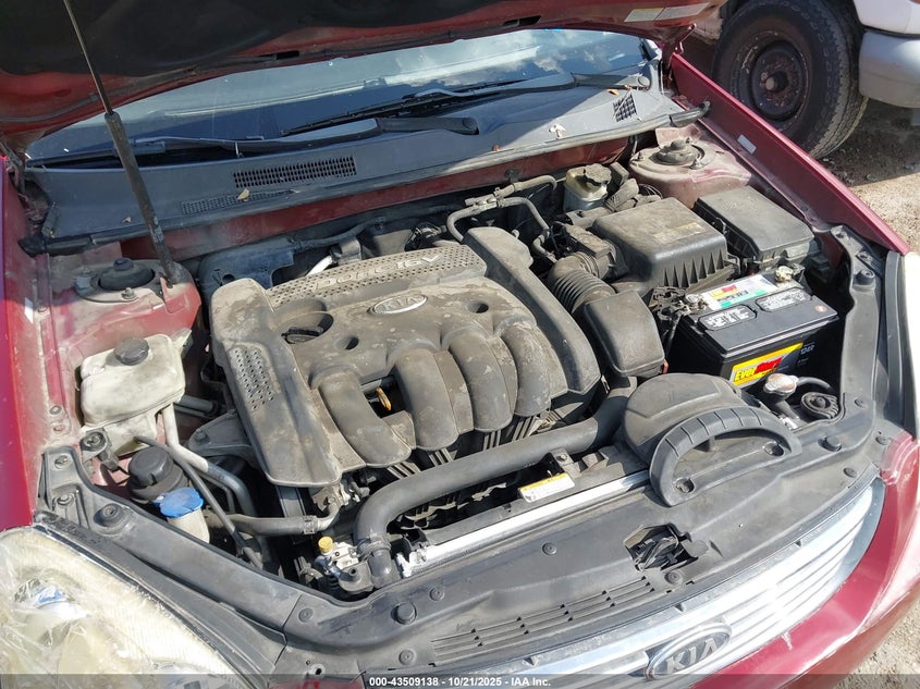 2008 Kia Optima Lx VIN: KNAGE123385258103 Lot: 43509138