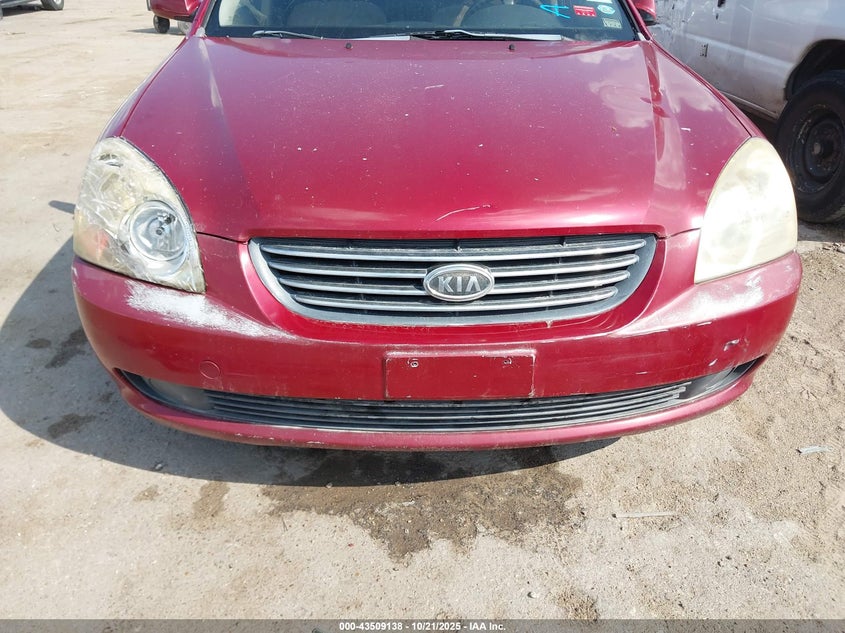 2008 Kia Optima Lx VIN: KNAGE123385258103 Lot: 43509138