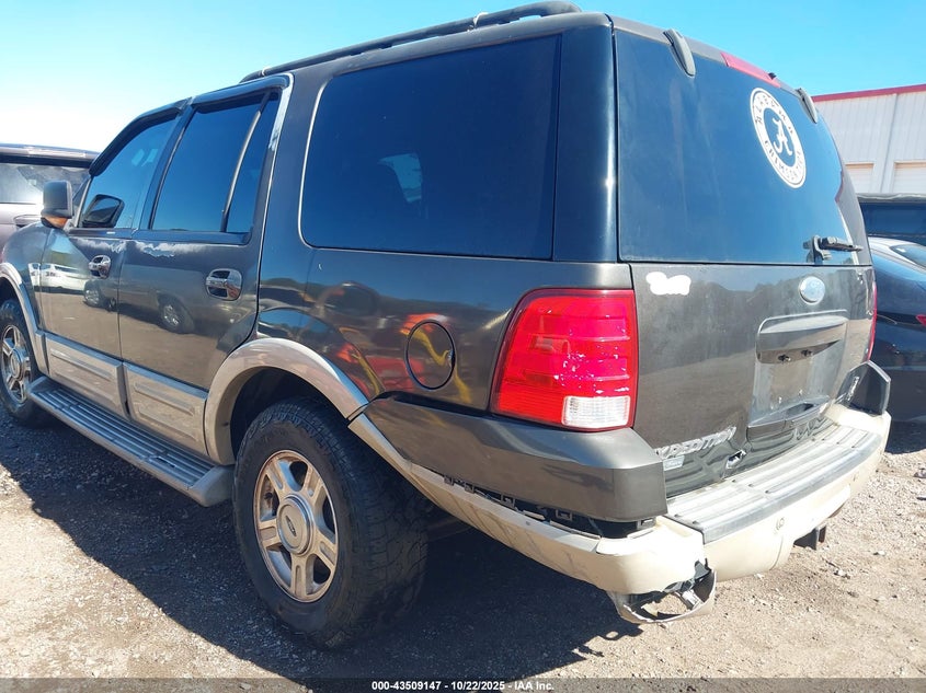 1FMFU17545LA63349 2005 FORD EXPEDITION photo no. 3