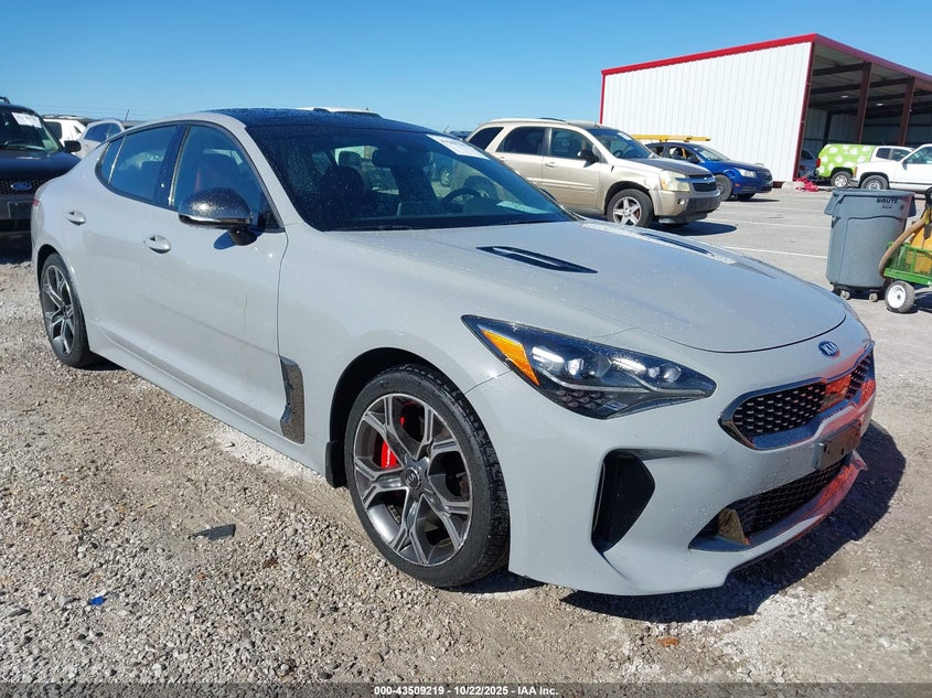 KIA STINGER GT2