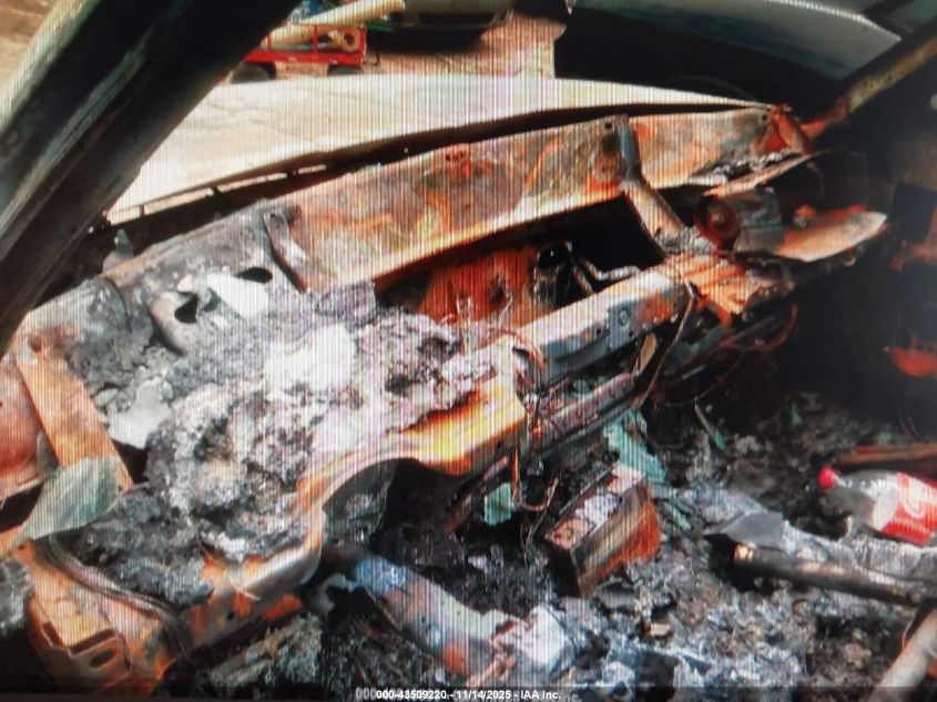 2000 Dodge Ram 1500 St VIN: 1B7HC16Y5YS588068 Lot: 43509220