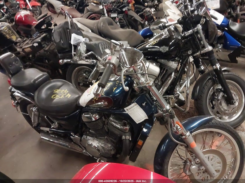 1999 Suzuki Vs800 Glp VIN: JS1VS52A6X2101605 Lot: 43509226