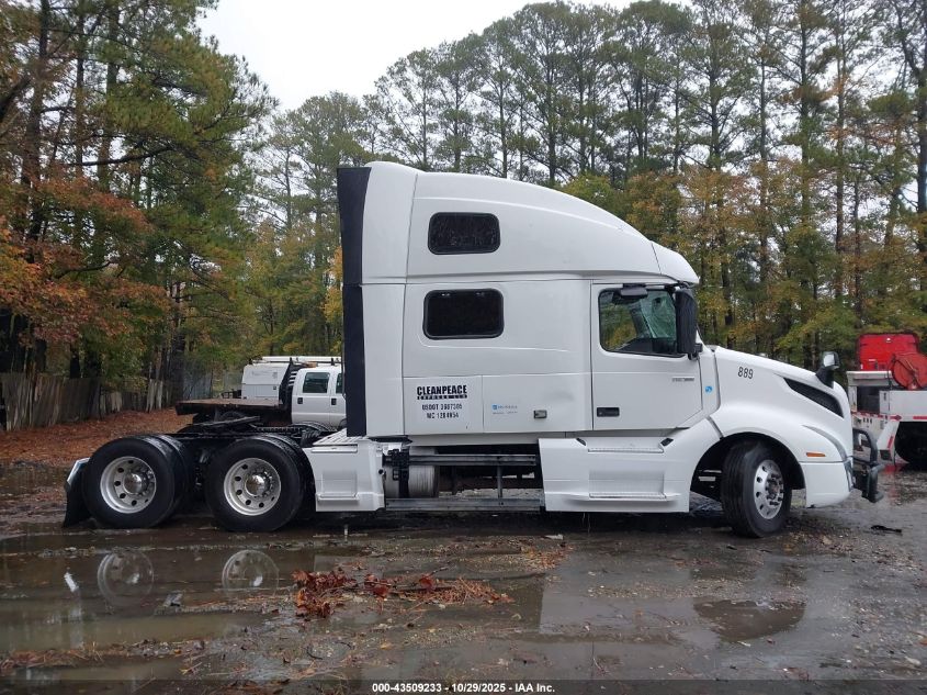 2020 Volvo Vnl VIN: 4V4NC9EH0LN226504 Lot: 43509233