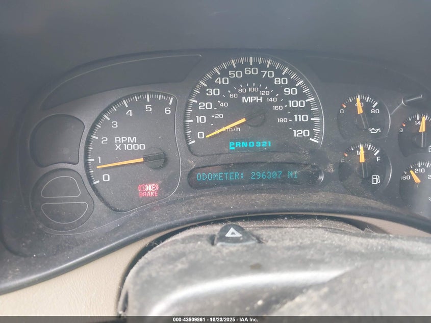 2004 Chevrolet Suburban 1500 Ls VIN: 1GNEC16Z24J238030 Lot: 43509261