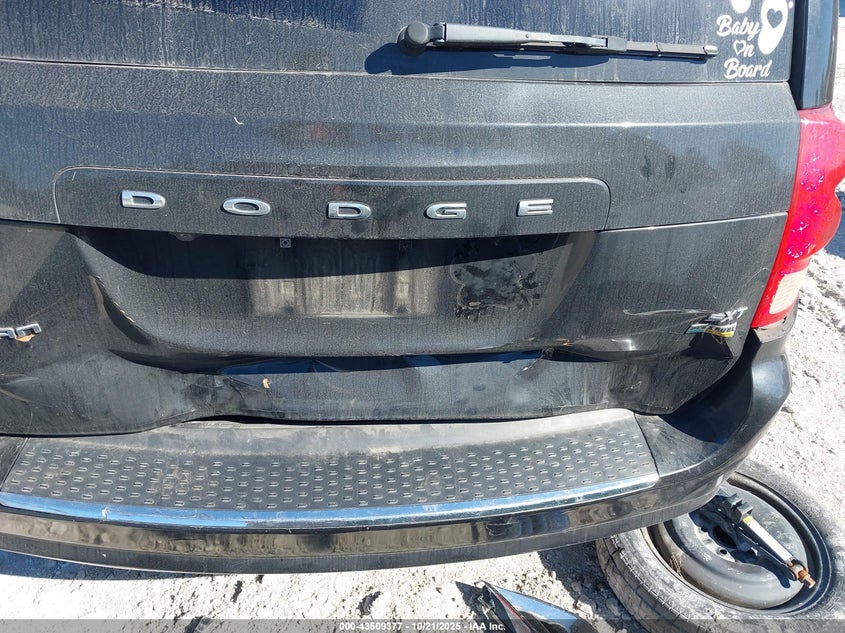 2017 Dodge Grand Caravan Sxt VIN: 2C4RDGCG7HR857155 Lot: 43509377