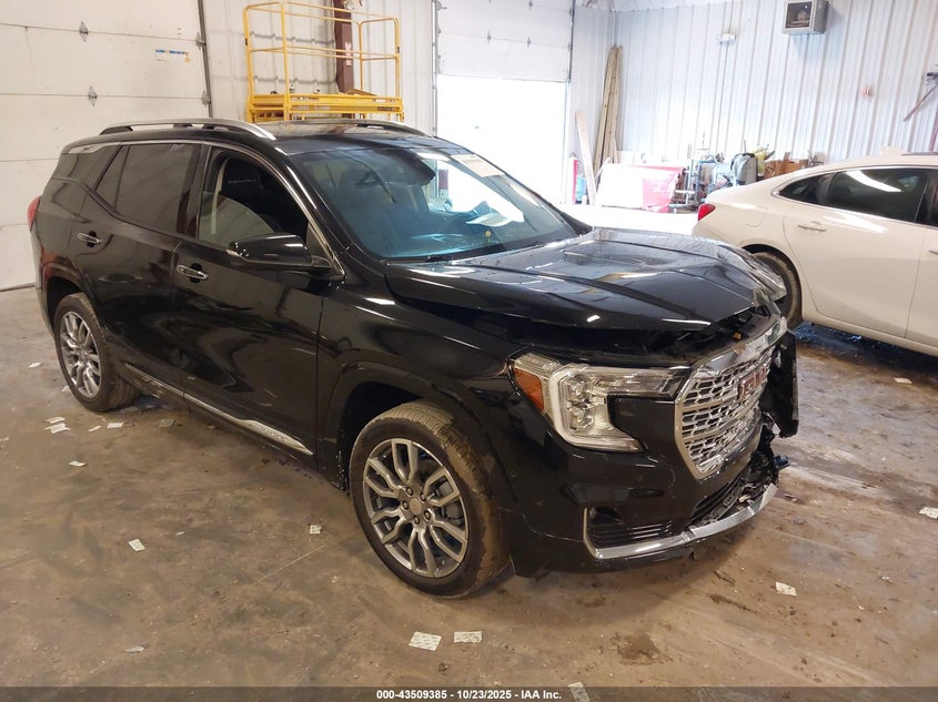 GMC TERRAIN AWD DENALI