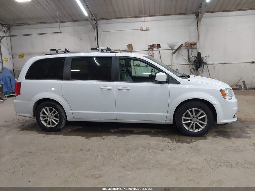 2018 DODGE GRAND CARAVAN SXT 2C4RDGCG4JR360232