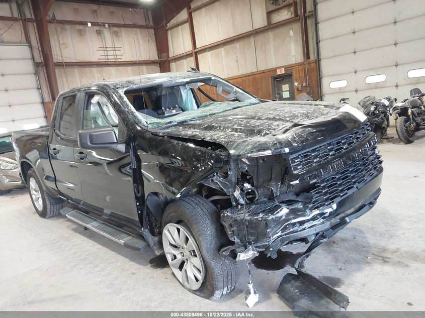 CHEVROLET SILVERADO 1500 CUSTOM