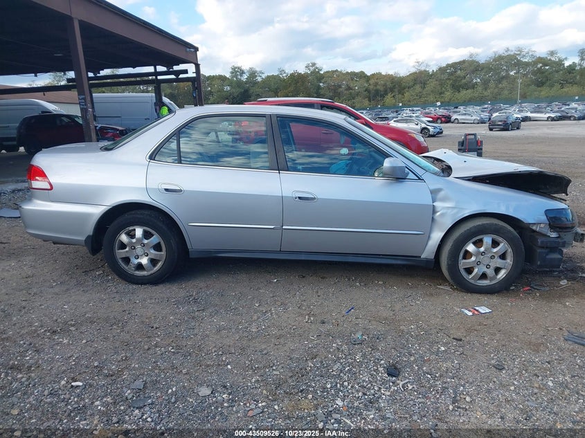 1HGCG66512A145254 2002 HONDA ACCORD photo no. 14