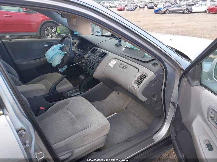 1HGCG66512A145254 2002 HONDA ACCORD photo no. 5