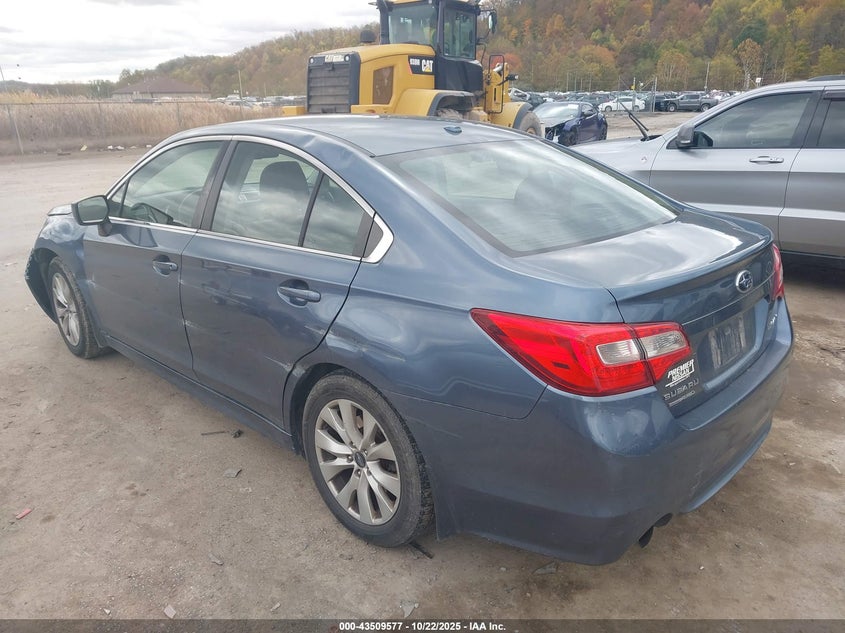2015 SUBARU LEGACY 2.5I PREMIUM 4S3BNBC64F3065303