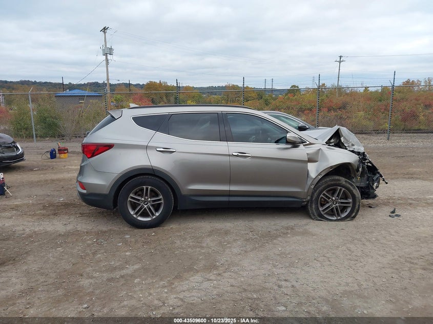 2017 HYUNDAI SANTA FE SPORT 2.4L 5NMZU3LB8HH017375