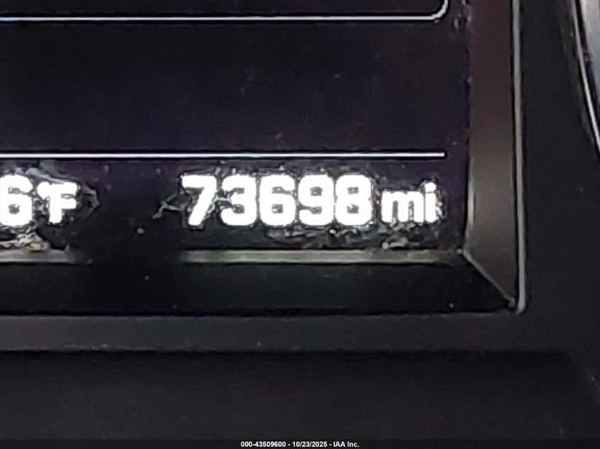 2017 HYUNDAI SANTA FE SPORT 2.4L 5NMZU3LB8HH017375