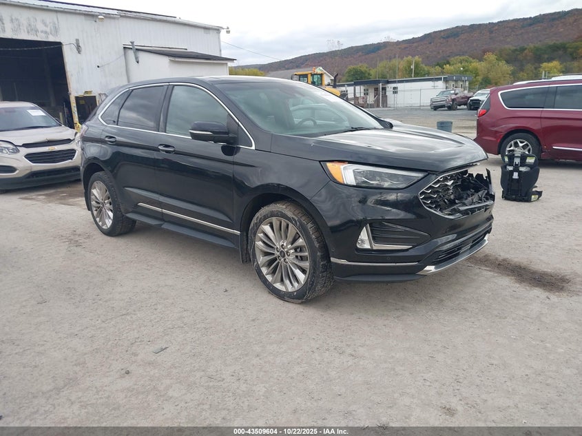 FORD EDGE TITANIUM