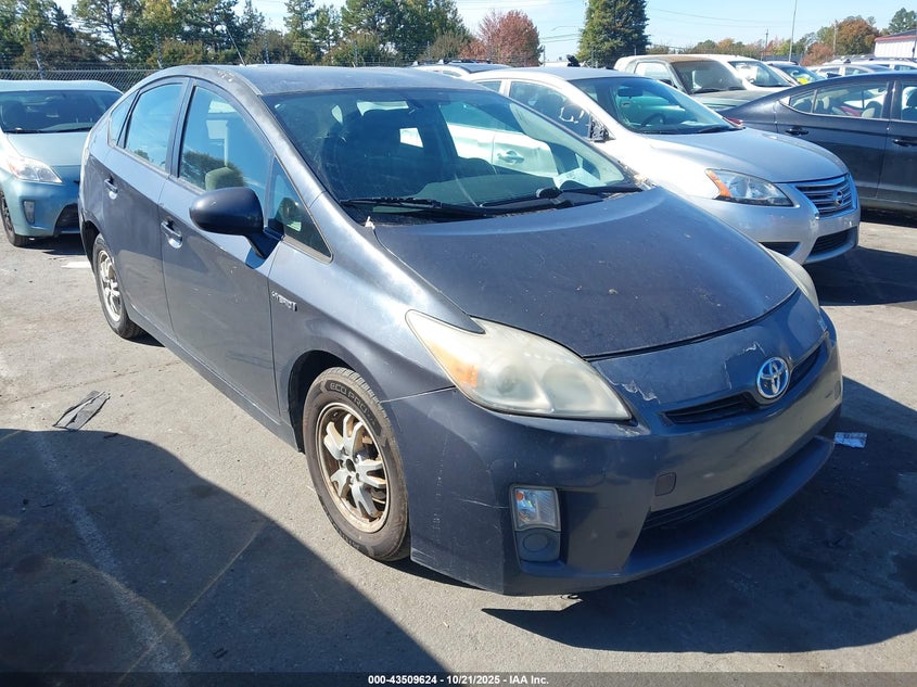 TOYOTA PRIUS THREE