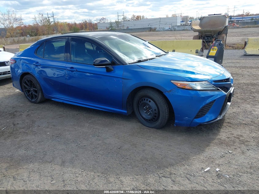 2018 TOYOTA CAMRY XSE - 4T1B61HK3JU002186