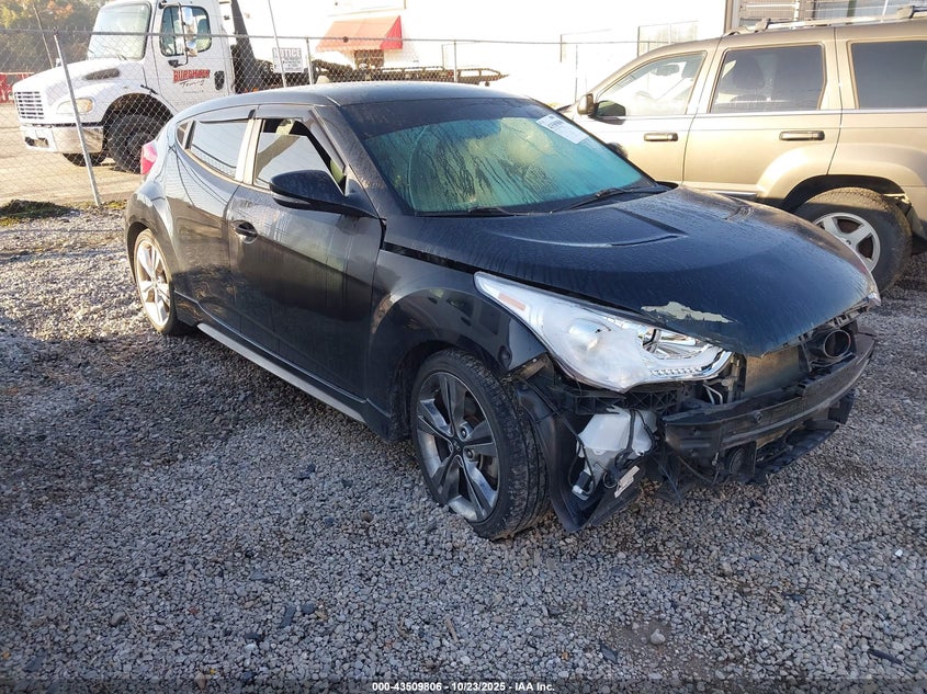 HYUNDAI VELOSTER TURBO W/BLUE
