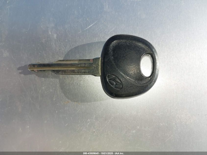 2008 Hyundai Santa Fe Gls VIN: 5NMSG13D68H140784 Lot: 43509849