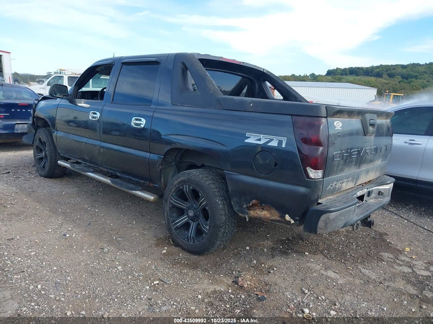 3GNEK12Z35G291816 2005 CHEVROLET AVALANCHE photo no. 3