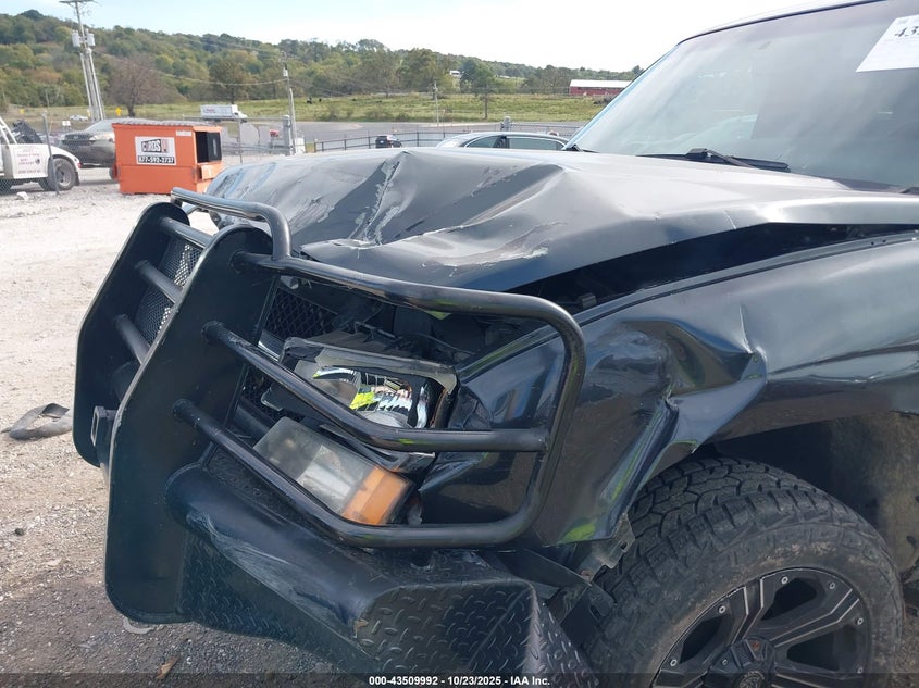 3GNEK12Z35G291816 2005 CHEVROLET AVALANCHE photo no. 6