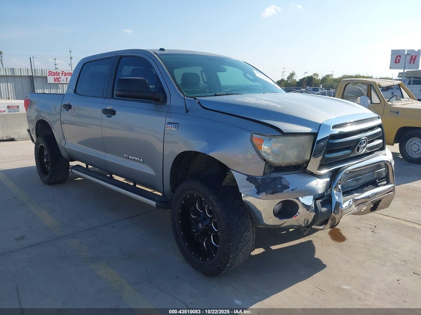TOYOTA TUNDRA GRADE 5.7L V8