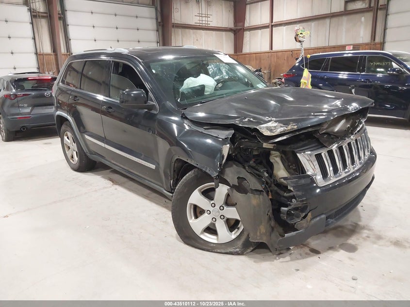 JEEP GRAND CHEROKEE LAREDO