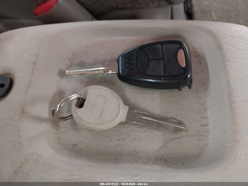 2005 Chrysler Town & Country Lx VIN: 2C4GP44R65R179863 Lot: 43510122