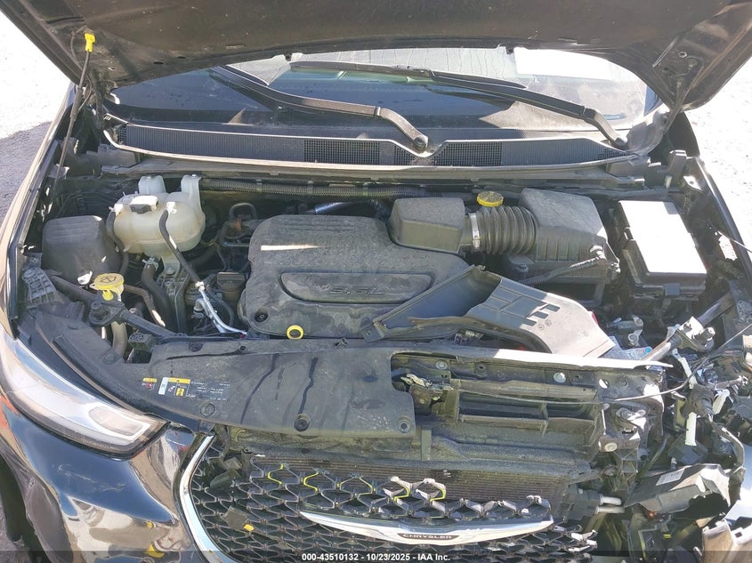 2C4RC1BG9PR521250 2023 CHRYSLER PACIFICA photo no. 10