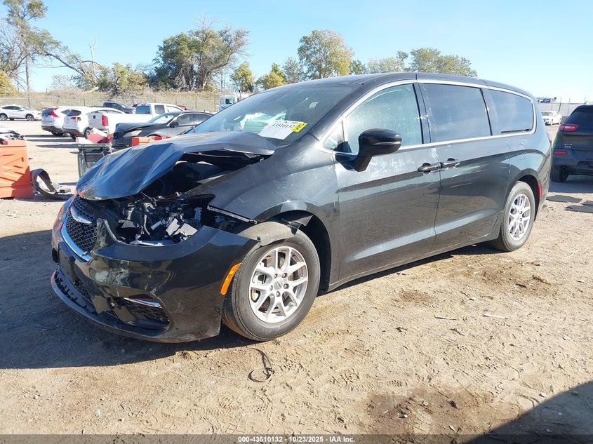 2C4RC1BG9PR521250 2023 CHRYSLER PACIFICA photo no. 2