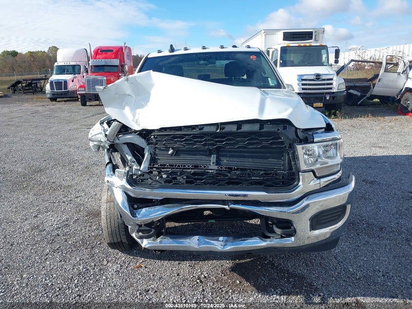 3C7WRTCJ1RG157330 2024 RAM 3500 photo no. 12