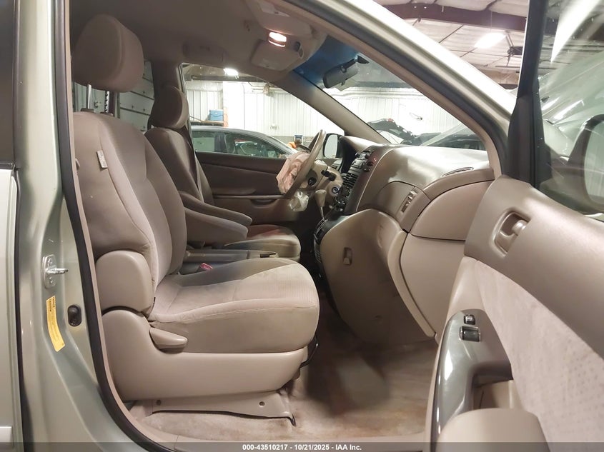 5TDZK23C18S150467 2008 TOYOTA SIENNA photo no. 5