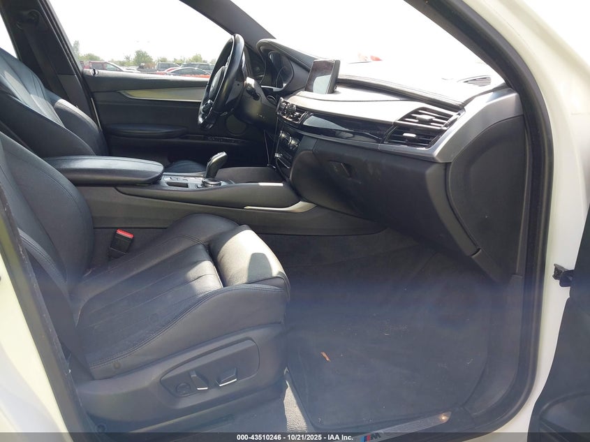 5UXKU2C54G0N82404 2016 BMW X6 photo no. 5