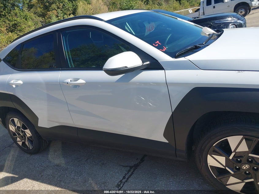 2025 HYUNDAI KONA SEL KM8HB3AB5SU329556