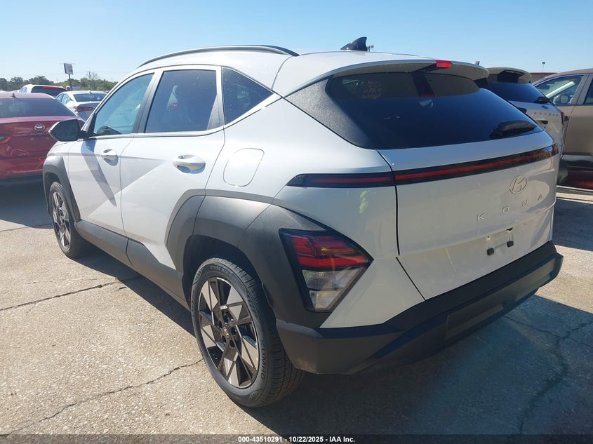 2025 HYUNDAI KONA SEL KM8HB3AB5SU329556