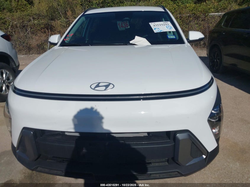 2025 HYUNDAI KONA SEL KM8HB3AB5SU329556