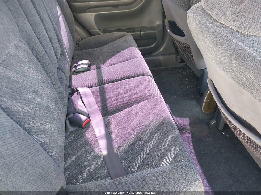 1999 Honda Cr-V Lx VIN: JHLRD2849XC004008 Lot: 43510391